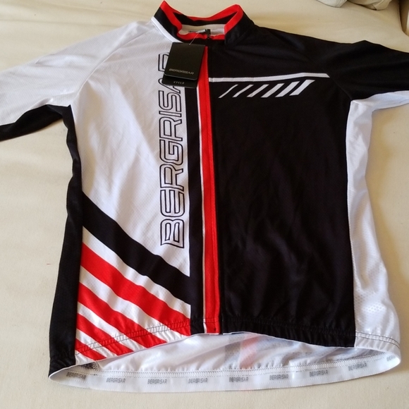 Bergrisar - Picture 1 of 5